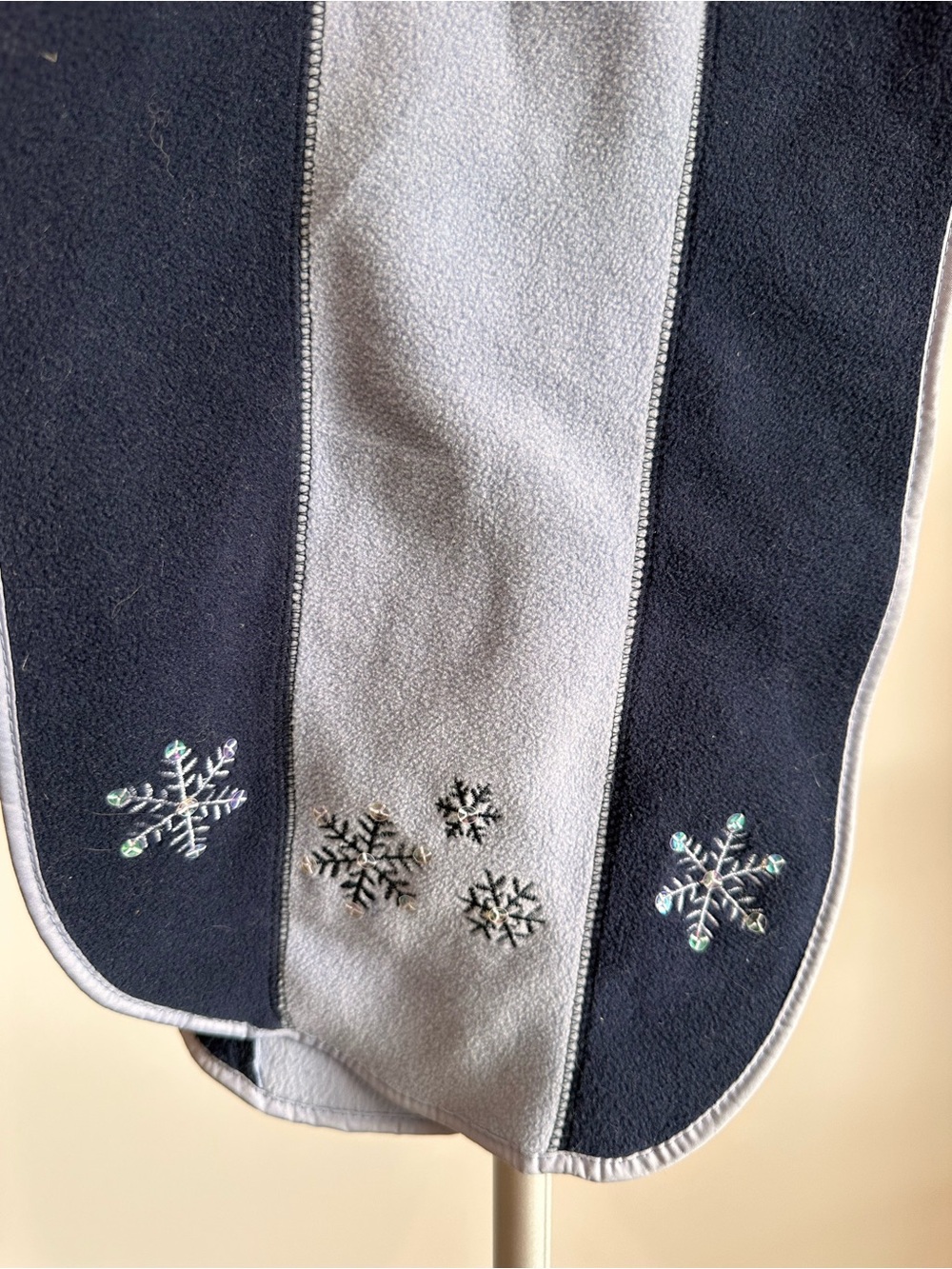 Denver Hayes Navy and Light Gray Kids Snowflake scarf
